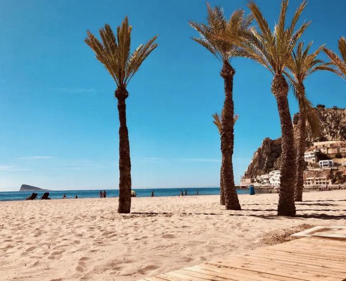 Luxurioeses Apartment In Benidorm Mit Pool Dış mekan fotoğraf