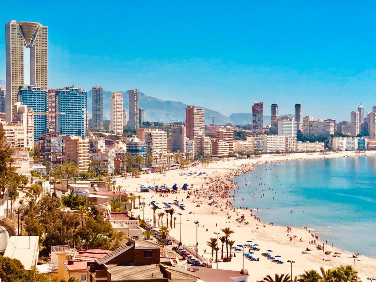 Luxurioeses Apartment In Benidorm Mit Pool Dış mekan fotoğraf
